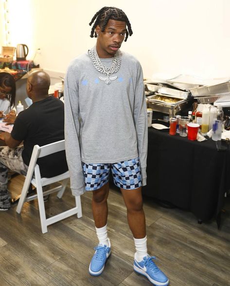 Dude Outfits, Blue Nike Air Force, Nba Baby, Rapper Outfits, Baby Swag, Black Men Street Fashion, Men Street Fashion, Fashion Street Style, Retro Sport