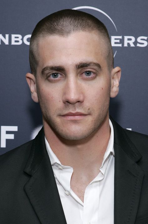 17 Buzz Cuts That Will Convince You to Shave Your Head Photos | GQ Bald Jake Gyllenhaal, Jake Gyllenhaal Buzzcut, Jake Gyllenhaal Jarhead, Jack Gyllenhaal, Marine Haircut, Buzz Cut For Men, Buzz Cut Styles, Very Short Hair Men, Haircuts For Balding Men