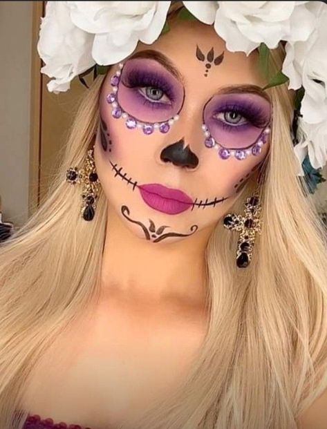 Purple Catrina Makeup, Catrina Costume Make Up, Catarina Makeup, Easy Catrina Makeup, Makeup Catrina Facil, Den Mrtvých, Catrina Makeup, Halloween Makeup Sugar Skull, Halloween Mujer