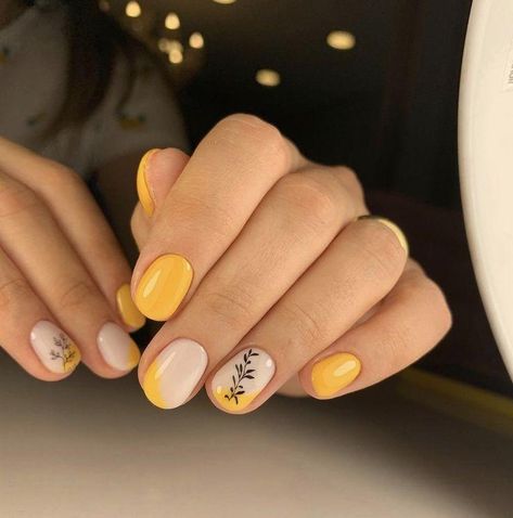 Short Nail Yellow, Yellow Nails Short Natural, Yellow Gel Nails Short, Short Yellow Nails Design, Short Yellow Acrylic Nails, Pastel Yellow Nails Design, Mustard Yellow Nails Designs, Yellow Manicure Ideas, Unique Short Nail Designs