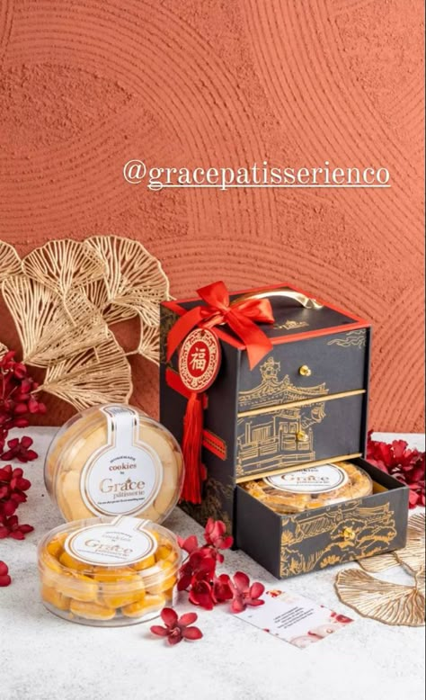 Chinese New Year Photography Food, Cny Hampers Photography, Chinese New Year Hampers Photography, Chinese New Year Hampers Package Design, Chinese New Year Product Photography, Hampers Photography Ideas, Chinese Hampers, Hampers Photography, Chinese New Year Hampers