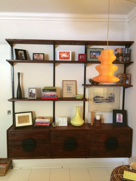 Ikea Hack... great for an office... Mid-Century Modern Furniture Shelving from IKEA Rast Mid Century Modern Bookshelf, Ikea Algot, Mid Century Modern Shelves, Modern Shelving Units, Modern Bookshelf, Ikea Hackers, Modern Shelving, Décor Boho, Creative Furniture