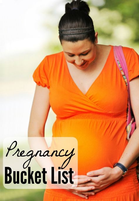 If you're pregnant and feeling the strain, check out this fun list of pregnancy must-dos! Definitely going to check all of these off while I prepare for our final little one! Pregnancy Must Dos, Pregnancy Bucket List, Pregnancy Routine, Fun List, Pregnancy Advice, Pumping Moms, Natural Pregnancy, Pregnancy Food, Family Fitness