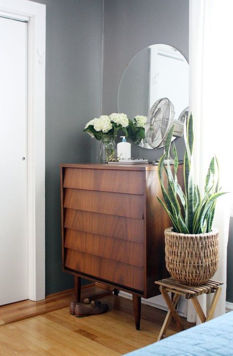 Drawers with mirror  from Marti & Jarrod's Graphic Modern Home House Tour | Apartment Therapy Diy Casa, Mirror On The Wall, Style At Home, Mid Century Furniture, Retro Stil, Home Fashion, 인테리어 디자인, تصميم داخلي, Home Decor Inspiration