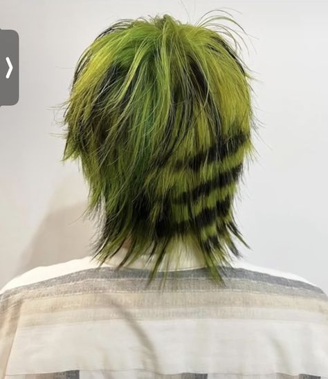 Green Hair Shades, 2022 Haircut, Black And Green Hair, Dyed Hair Inspiration, Hair Inspiration Short, Punk Hair, Alternative Hair, Hair Shades, Scene Hair