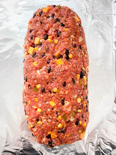 Taco Meatloaf, Mexican Meatloaf, Dance Around The Kitchen, Chips Salsa, Veal Recipes, Ground Beef Dishes, Best Meatloaf, Beef Casserole Recipes, Chips And Salsa