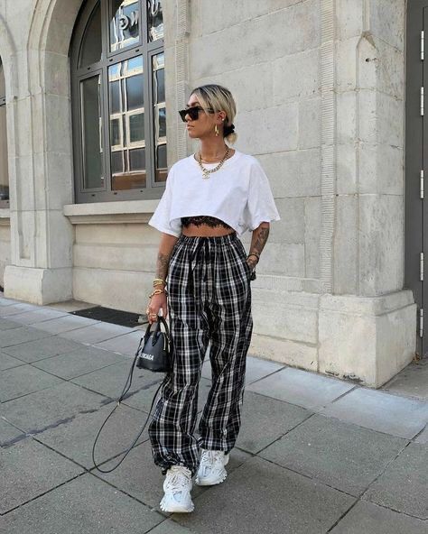 Indie Style Outfits, Mode Hipster, Stil Inspiration, Looks Street Style, Ținută Casual, Mode Ootd, Modieuze Outfits, Streetwear Fashion Women, Indie Outfits