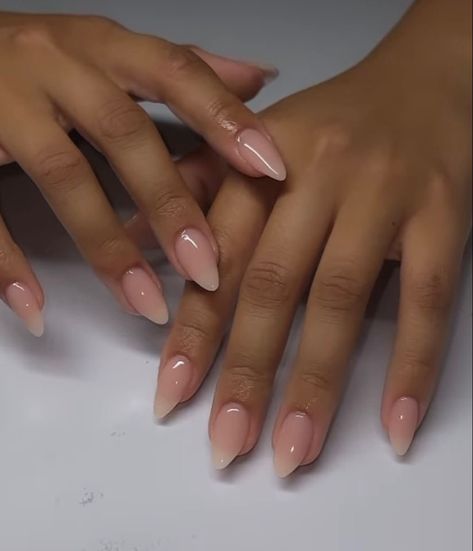 Nails For Dark Skin, Acrylic Nails Nude, Nail Appointment, Short Gel Nails, Work Nails, Vibrant Nails, Almond Acrylic Nails, Short Acrylic Nails Designs, Nagel Inspo