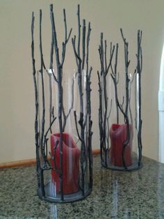 Awesome candle holders for my enchanted forest room. Goth Decor Diy, Gothic House Decor, Gothic Home Decor Ideas, Table Halloween, Halloween Decor Diy, Halloween Themed Wedding, Diy Halloween Decor, Goth Wedding, Goth Home