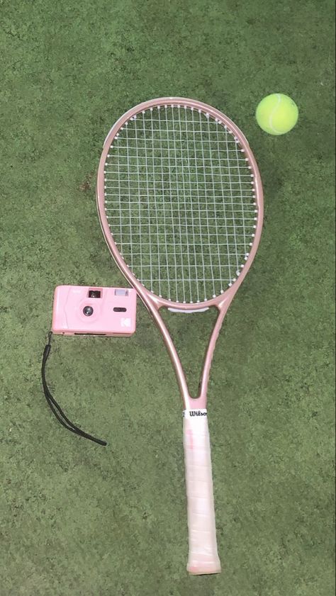 Tennis Vibe, Tennis Girl Aesthetic, Tennis Wallpaper, Tennis Lifestyle, Tennis Pictures, Tennis Girl, Tennis Aesthetic, Pink Tennis, Tennis Quotes