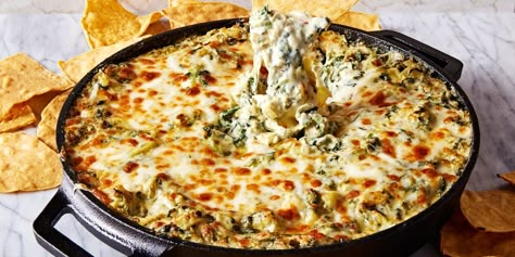 Myfitnesspal Recipes, My Fitness Pal Recipes, Fitness Pal Recipes, Artichoke Dip Recipe, Cream Cheese Dips, My Fitness Pal, Spinach Artichoke Dip, Pita Chips, 300 Calories