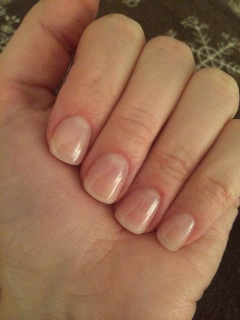 Clear gel nails! Clear Gel Nail Polish, Matte Gel Nails, Nail Art Pastel, Clear Gel Nails, Matte Make Up, Manikur Kuku, Nails Yellow, Short Gel Nails, Clear Gel