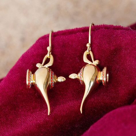 Lamp Earrings, Aladdin Live Action, Rocklove Jewelry, Aladdin Princess Jasmine, Aladdin Live, Aladdin Lamp, Magic Lamp, Disney Aladdin, Mini Hoop Earrings