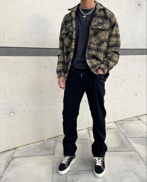 Flannel Over Hoodie Guy, Checkered Jacket Outfit Men, Flannel Layering Outfits Men, Men Outfit Flannel, Hoodie With Flannel Outfit Men, Fall Fits For Guys, Flanel Outfit Mens, Flannel Over Hoodie Outfit Guy, Flannel Hoodie Outfit Men