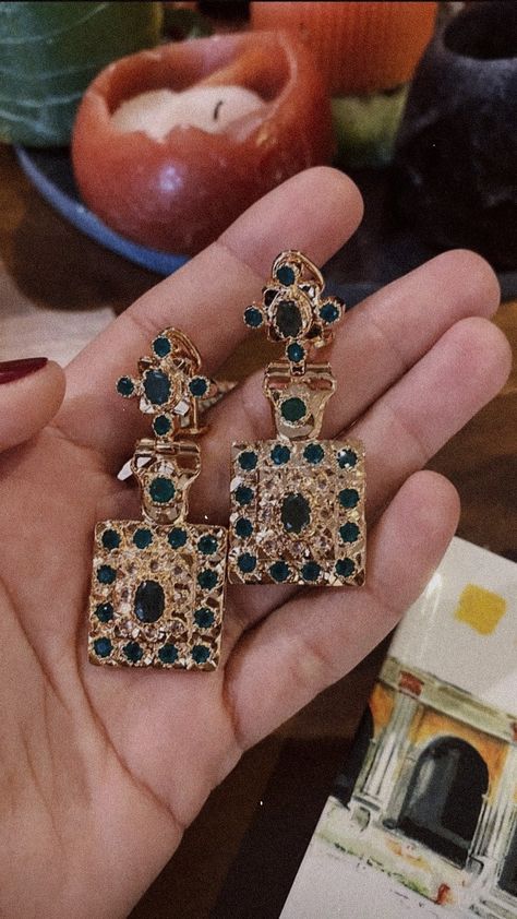 Moroccan Jewelry Traditional, Moroccan Earrings, Morocco Aesthetic, Moroccan Aesthetic, Jewellery Board, Moroccan Jewelry, Beautiful Ocean Pictures, Ocean Pictures, Moroccan Dress