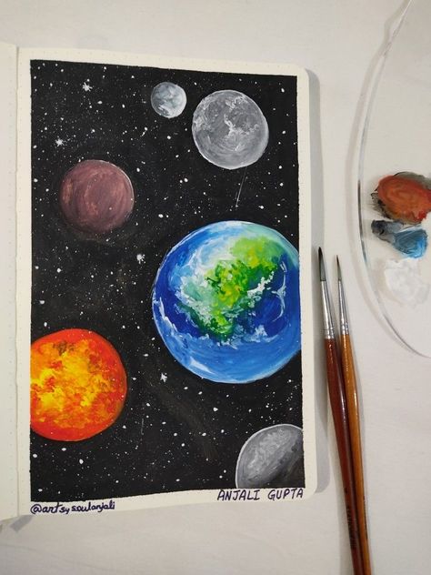 Lukisan Ideas, Circular Canvas Painting, Galaxy Painting Acrylic, Disney Canvas Paintings, Tata Surya, Planet Painting, Graffiti Wildstyle, Poster Color Painting, مشروعات العلوم