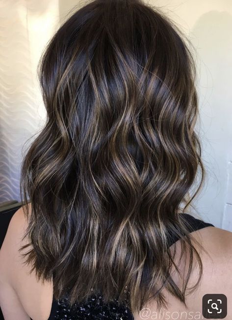 Dark Brown Hair Minimal Highlights, Brown Hair With Minimal Blonde Highlights, Minimal Blonde Highlights On Dark Hair, Brunette Minimal Highlights, Minimal Hair Highlights, Minimal Brunette Balayage, Brown With Minimal Highlights, Dark Hair Minimal Highlights, Brunette With Minimal Highlights