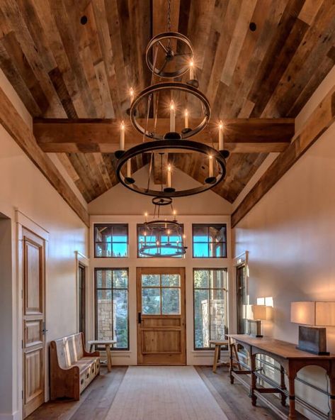 Mark Tanner Construction Inc (@mtctahoe) • Instagram photos and videos Lodge Foyer Entryway, Western Lake House, Barndominium Entryway Ideas, Texas Ranch House Interior, Barnodium Homes Interior, Ranch House Entryway, Barndominium Entryway, New Construction Home Ideas Interiors, Cabin Foyer