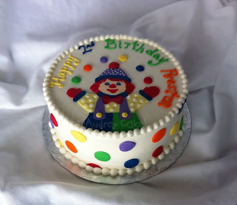 Gymbo the Clown Cake by The Cake Chic, via Flickr Clown Cakes Birthdays, Clown Birthday Cake, Clown Birthday Party, Circus Stickers, Birthday Cake Fruit, Vintage First Birthday, Clown Cupcakes, Clown Birthday, Birth Cakes