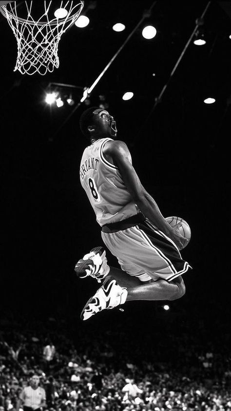 Nba Black And White, Kobe Bryant Iphone Wallpaper, Cool Basketball Wallpapers, Nike Poster, Kobe Bryant Poster, Michael Jordan Pictures, Buty Marki Nike, Kobe Bryant Nba, Kobe Bryant Pictures