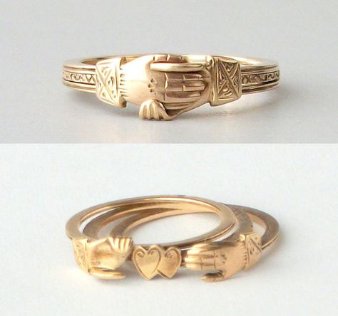 Before there were Claddagh rings, there were fede rings from Europe, used as wedding/engagement rings. This is one of my favorites. It has beautiful details. Engagement Rings Natural, Heart Shaped Diamond Engagement Ring, Celtic Wedding Rings, Claddagh Rings, Engagement Ring White Gold, Ancient Jewelry, Secret Love, Diy Schmuck, Dieselpunk