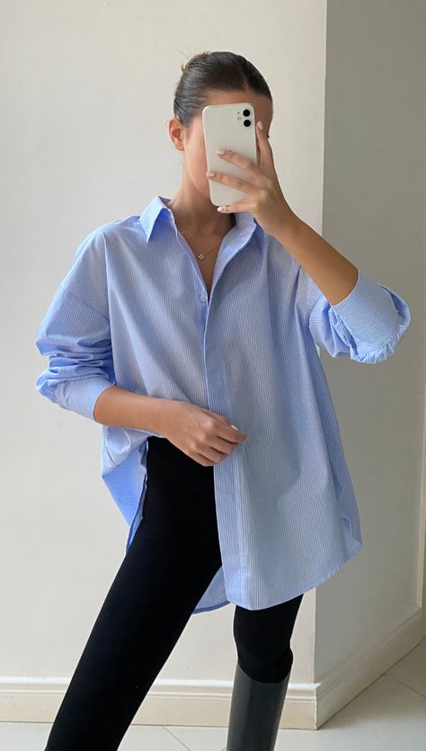 Boyfriend Shirt Outfits, Looks Com Short, Oversized Shirt Outfit, Home Wear Women, Homewear Fashion, Looks Street Style, Ținută Casual, Home Wear, Boyfriend Shirt