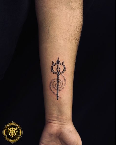 Embrace the power of Lord Shiva with a new tattoo idea! Discover the approximate setup cost for this sacred art in the month of Shravan. Let your devotion shine through ink! 🔱🌙 . . . . #ShivTattoo #shravanmonth #tattoo #piercing #like #likesforlike #share #reels #reelsinstagram #instagood #instalike #instamood #reelsvideo #reelsindia Shiva Tattoo Ideas, Lord Shiva Tattoo, Shravan Month, Shiva Tattoo, New Tattoo, Arm Tattoos For Guys, Sacred Art, Tattoo Idea, Lord Shiva