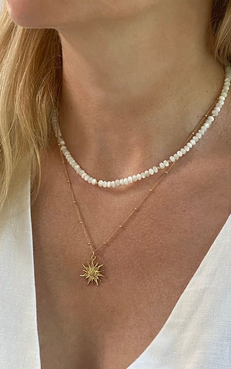 Summer Dress Jewelry, Beach Layered Necklaces, Natalie Zacek Jewelry, Summer Gold Necklace, Tangled Sun Necklace, Beach Gold Jewelry, Gold Jewelry Summer, Sun Gold Necklace, Gold Summer Jewelry