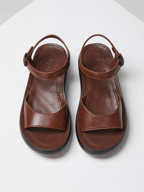 Vintage Sandals, Shoe Inspo, Barefoot Shoes, Sheep Leather, Swag Shoes, Essential Items, Clothing Logo, Pretty Shoes, Brown Sandals