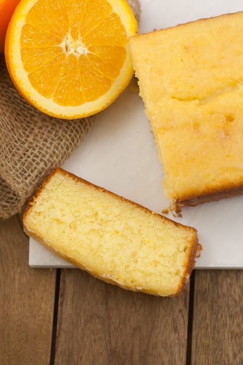 Orange Drizzle Cake - A simple orange cake with a sugar and orange drizzle on top. Orange Drizzle Cake, Delicious Orange Cake, Orange Pound Cake Recipe, Orange Pound Cake, Lemon Cakes, Drizzle Cake, Sugar Glaze, Orange Cake, Pound Cake Recipes