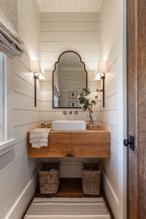 Sunrise Point - Farmhouse - Powder Room - Other - by Wright Design Farmhouse Powder Room, Ideas Baños, Small Farmhouse Bathroom, Rustic Farmhouse Bathroom, Farmhouse Bathroom Remodel, Bathroom Farmhouse Style, Casa Country, Country Bathroom, Modern Farmhouse Bathroom