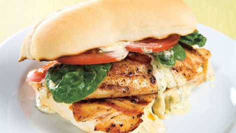 Spice up your fish sandwich with a refreshing lemon-dill spread. 🐟🍋🌿 Healthy Fish Sandwich Recipes, Tilapia Sandwich Recipes, Grilled Fish Sandwich, Tilapia Sandwich, Fish Sandwich Recipes, Bbq Fish, Grilled Tilapia, Family Nutrition, Fresh Dishes