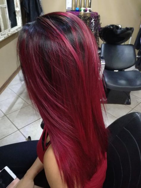 Ruby red hair black rootvstretch Red Hair Black Roots Ombre, Black Root Red Hair, Black Roots And Red Hair, Dark Red Hair With Black Roots, Red Hair With Roots, Black Roots Red Ends, Black And Cherry Red Hair, Cherry Red And Black Hair, Skunk Hair Red