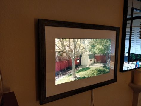 Shoot-And-Forget Digital Photo Frame | Hackaday Digital Picture Frame Wall, Digital Picture Frame Display, Digital Frame Display Ideas, Digital Photo Frame Wall Display, Backlit Picture Frame Diy, Atatat 10.1 Digital Picture Frame, Electronic Photo Frame, Best Digital Photo Frame, Digital Picture Frames