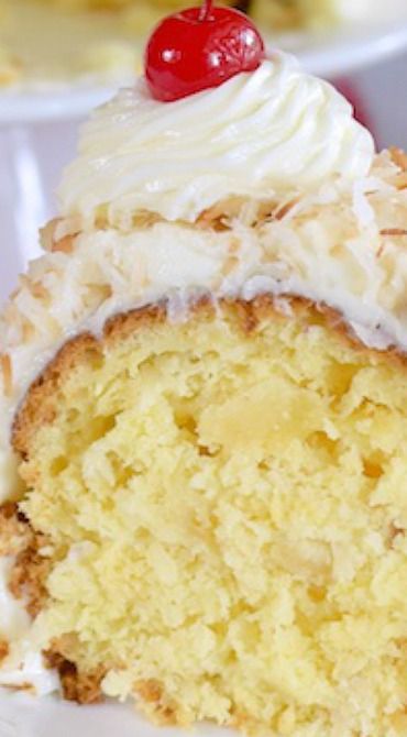 Pina Colada Bundt Cake, Pina Colada Cake, Easy Bundt Cake, Savory Cakes, Bundt Cakes Recipes, Pie Cake, Pound Cake Recipes, Great Desserts, Yummy Sweets