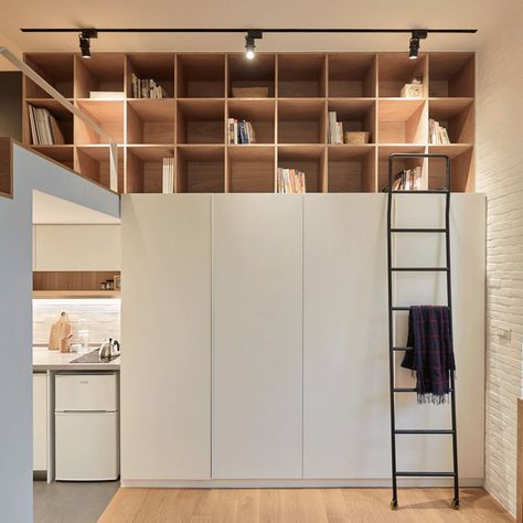 People Can’t Believe This Apartment Is Only 22 Square Meters (236 Sq. ft) After Seeing These Pics | Bored Panda Resource Furniture, Apartment Storage, Micro Apartment, Trendy Apartment, Appartement Design, 아파트 인테리어, Small Room Design, Compact Living, Tiny Apartment