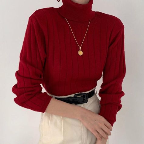 High Neck Sweater Outfit, Red Turtleneck Outfit, High Neck Outfit, Red Outfit Winter, Red Sweater Outfit, Tight Sweater, Knit Turtleneck, Red Sweater, Red Outfit