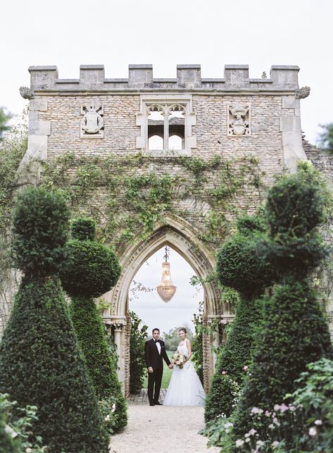 Orangery Wedding, Cottage Core Wedding, Regency Aesthetic, Getaway Wedding, Manor Garden, English Garden Wedding, Couple Holding Hands, Cotswolds Wedding, 1st Wedding Anniversary