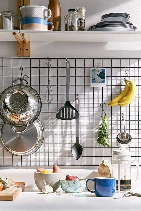 Em & Lee Wire Photo Grid Panel-Wall Storage- Metal Display Organizer- Modern Clean Kitchen Rack-Black Office Decor- Hanging T Black Office Decor, Kitchen Utensil Storage, Kitchen Wall Storage, Utensil Storage, Decor Ikea, Diy Casa, Trendy Kitchen, Ikea Diy, Kitchen Rack