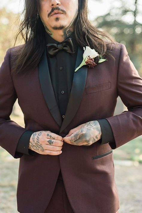 a burgundy groom's tuxedo with a black bow tie plus a refreshing white boutonniere Burgundy And Black Wedding, Black Wedding Ideas, Maroon Tuxedo, White Tuxedo Wedding, Burgundy Tuxedo, Dark Wedding Theme, White Boutonniere, Wedding Tux, Maroon Wedding