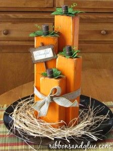 Wood Block Pumpkins, Diy Projects For Fall, Block Pumpkins, Fall Pumpkin Centerpieces, Fall Wood Crafts, Wood Block Crafts, Fall Deco, Pumpkin Centerpieces, Thanksgiving Centerpieces