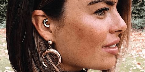 Maria Tash's guide to daith piercing in Dubai – Emirates Woman Dubai Emirates, Daith Piercing Jewelry, Maria Tash, Ear Parts, Daith Earrings, Piercing Ring, Daith Piercing, Ear Candy, Helix Piercing