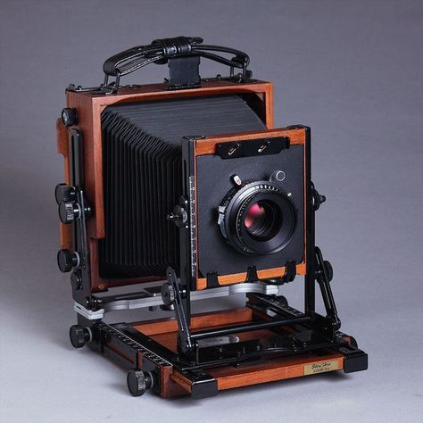 Field Camera, Large Format Photography, Analogue Photography, Large Format Camera, Digital Camera Photography, Antique Cameras, Photo Gear, Old Cameras, Classic Camera