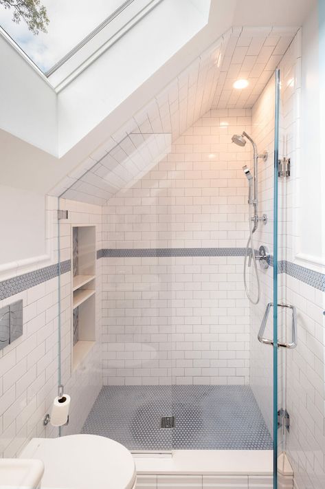 Half Story Bathroom, Shower In Attic Space, Bathroom In Attic, Slanted Ceiling Bathroom, Renovated Attic, Sloped Ceiling Bathroom, Attic Shower, Attic Bathroom Ideas, Small Attic Bathroom