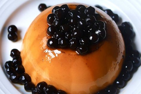 Thai Tea Pudding, Thai Tea Desserts, Best Panna Cotta Recipe, Panna Cotta Tart, Magical Food, Thai Milk Tea, Thai Desserts, Asian Dessert, Panna Cotta Recipe