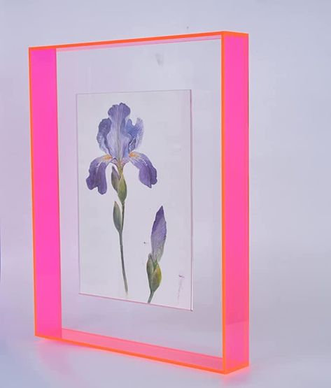 Cool Picture Frames, Pink Picture Frames, Acrylic Picture Frames, Photo Frame Display, Wall Office, Modern Picture Frames, Acrylic Photo Frames, Artistic Pictures, Magnetic Frames