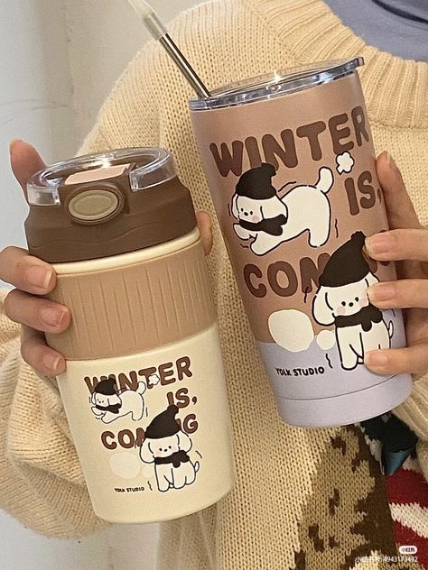 Korean Tumbler Bottle, Cute Aesthetic Water Bottles, Cute Water Bottles Aesthetic, Kawaii Things To Buy, Cute Things To Buy, Cute Gadgets, Aesthetic Water Bottle, Sipper Bottle, Shoe Tips