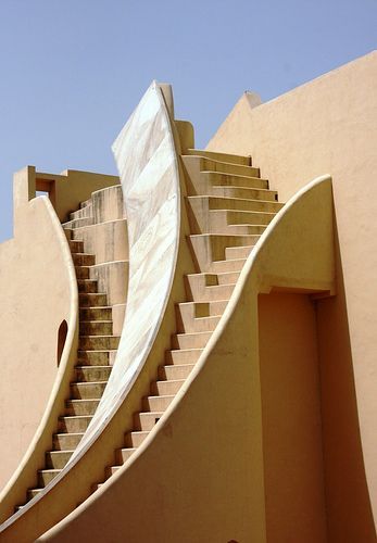 Heydar Aliev Cultural Center, Zaha Hadid Architects, 2007-TBC // www.zaha-hadid.co... Curved Steps, Amazing Stairs, Beautiful Staircases, Jantar Mantar, Double Staircase, Take The Stairs, Spiral Stairs, Zaha Hadid Architects, Stair Steps