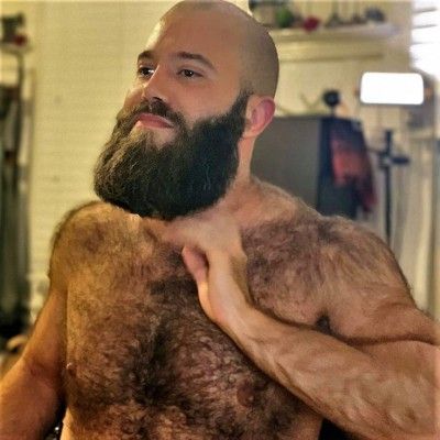 Follow @hairy-man-lovers and get more of the good stuff by joining Tumblr today. Dive in! Big Beards Men, Men Chest Hair, Boys Beard Style, Dad Bodies, Guys Grooming, Moustaches Men, Bald With Beard, Dark Skin Men, Handsome Older Men