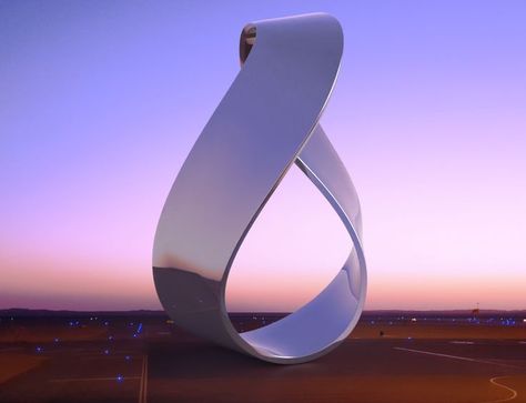 The gradients of the sky together with the lights and the desert are all reflected on the 3d mobius strip Möbius Strip, Moebius Strip, Adobe Dimension, Mobius Strip, Pavilion Design, Hive Mind, Graphic Design Photography, Photoshop Adobe, The Desert